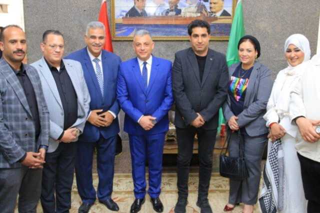 محافظ الإسماعيلية يستقبل المهنئين بعيد الفطر المُبارك بديوان عام المحافظة