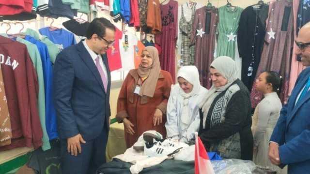 للعام السادس على التوالي.. مدير التعليم بالغربية يفتتح معرض «فرحة العيد» بشرق المحلة