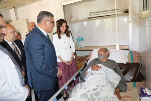 في أول أيام عيد الفطر.. محافظ الجيزة يتفقد مستشفى إمبابة العام للاطمئنان على سير العمل