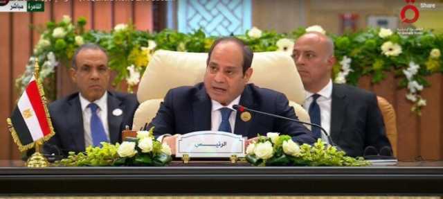 «مصطفى بكري»: كلمة الرئيس السيسي أمام القمة العربية الطارئة «تاريخية»