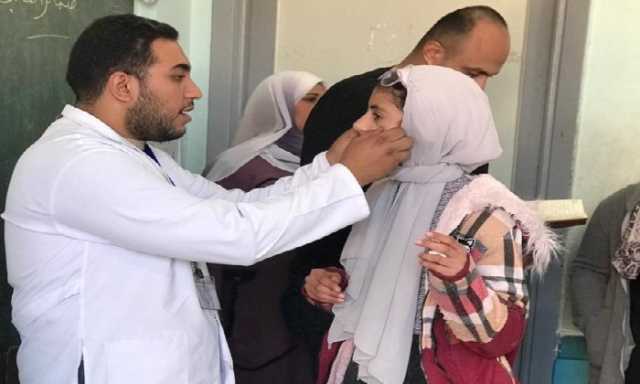 صحة الفيوم تفحص عبون 205 ألف طالب