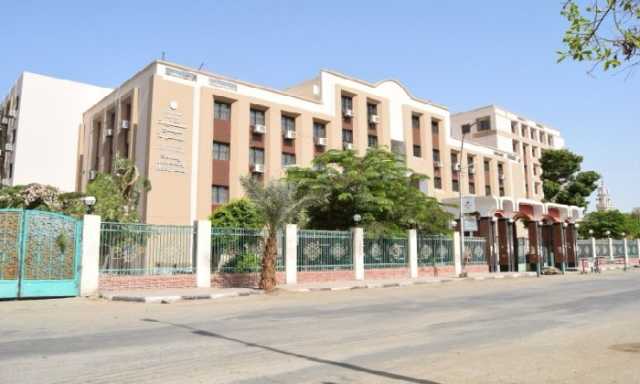 مستشفي سوهاج الجامعي تؤكد استقرار الحالة الصحية للأشقاء السودانيين مصابي حادث انقلاب ميكروباص