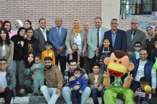 كلية الهندسة بجامعة بورسعيد تحتفل بيوم اليتيم
