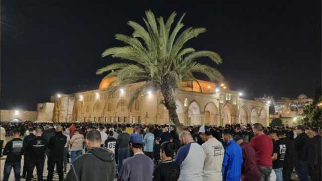 70 ألفا يؤدون صلاتي العشاء والتراويح في المسجد الأقصى المبارك بالقدس المحتلة