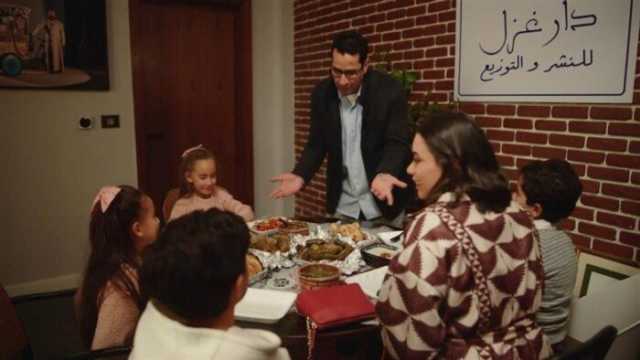 إصابة فاروق بـ جلطة.. أحداث الحلقة الـ 13 من مسلسل حسبة عمري