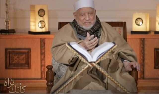 أحمد عمر هاشم: قضاء حوائج الناس من أعظم العبادات اقتداءً بالنبي الكريم