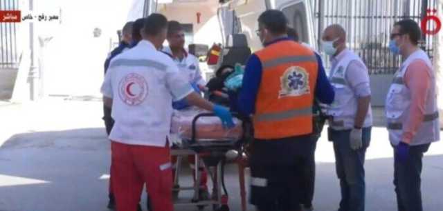 معبر رفح يستقبل 37 مصابا فلسطينيا و54 مرافقا