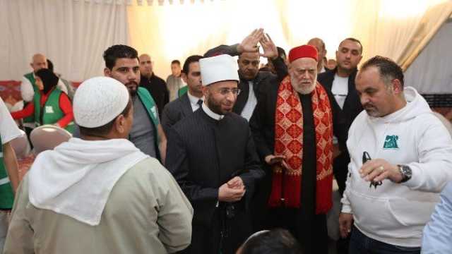 «الأزهري» و«جمعة» يتفقدان إحدى الخيم الرمضانية التي تنظمها الأوقاف بالتعاون مع مصر الخير