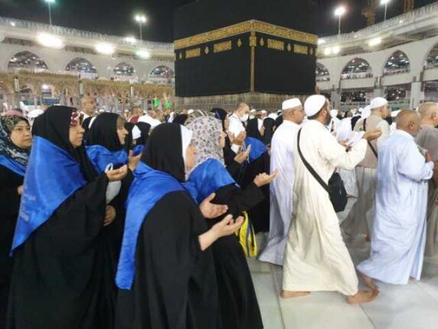 السقف المفتوح لتأشيرات العمرة يثير أزمة بين شركات السياحة والوزارة (تفاصيل)
