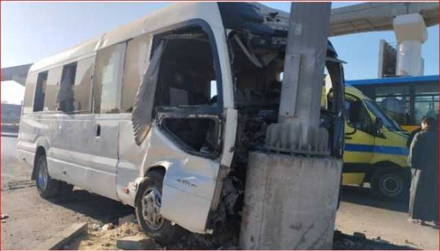 إصابة 8 موظفين في حادث مروع أمام بنك مصر بالتجمع الخامس