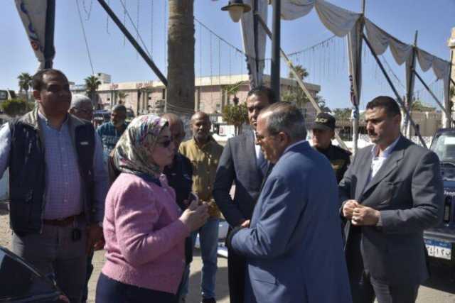 محافظ بورسعيد يتفقد «ساحة المعمورة» بحي الشرق لمتابعة الاستعدادات النهائية لاستقبال عيد الفطر المبارك