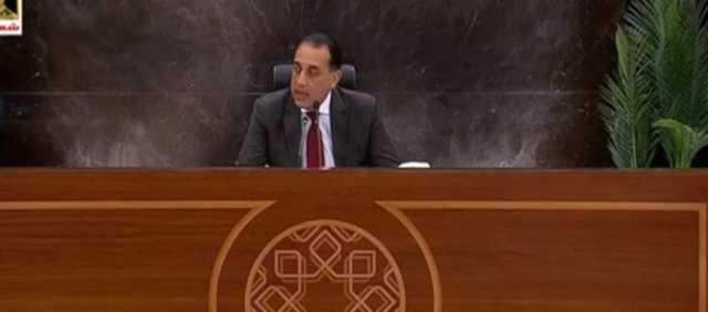 رئيس الوزراء: الزيادات في المواد البترولية متدرجة والسولار سيظل مدعم