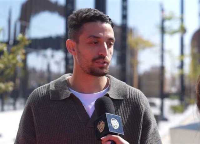 «رامز إيلون مصر» عن اللاعب محمد طاهر: «لما يجيب جونين بيقعد عليهم شوية»