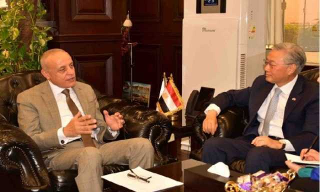 محافظ الأقصر يستقبل سفير كوريا الجنوبية لبحث زيادة أعداد السياح الكوريين