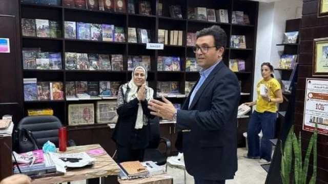 خلال تفقده مكتبة «شريف».. «هنو» يوجه بإطلاق صالون ثقافي دوري لاستقطاب محبي القراءة