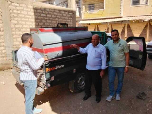 محافظ المنيا يشدد على تكثيف الرقابة على الأسواق والمخابز ومحطات الوقود لضبط الأسعار