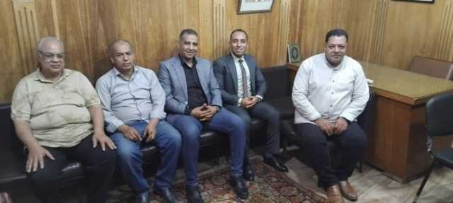 مدير الرياضة بالقليوبية يتابع أعمال انعقاد الجمعية العمومية بنادي طوخ الرياضي