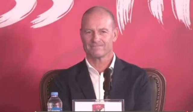 بداية مؤتمر تقديم «ياس سوروب» مديرًا فنيًا للنادي الأهلي