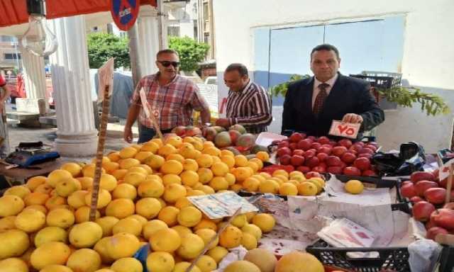 مدير تموين الإسكندرية يتفقد سوق اليوم الواحد بحي المنتزه