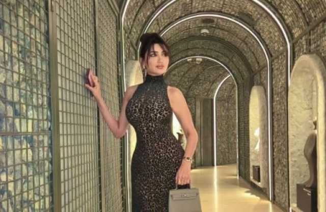 مي عمر بعد زيارتها للأهرامات: كل تفصيلة تحكي عن تاريخنا وحاضرنا الذي نفخر به