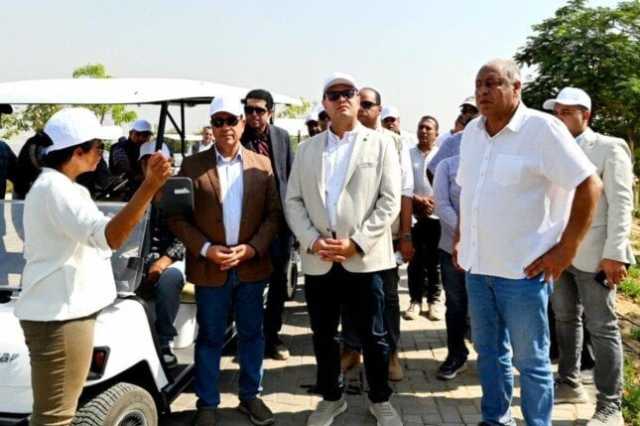 وزير الإسكان يتفقد مشروع حدائق تلال الفسطاط بمنطقة مصر القديمة