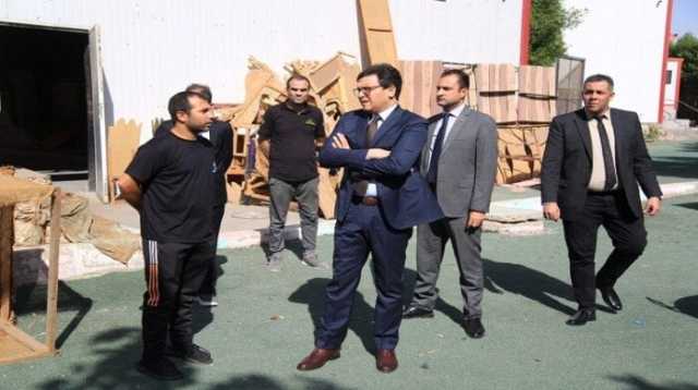 وزير الثقافة يتفقد قصر ثقافة روض الفرج ويتابع فعاليات ملتقى شباب المخرجين