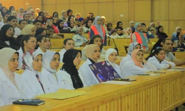 جامعة سوهاج تنفيذ المبادرة الرئاسية تمكين بكلية طب الاسنان