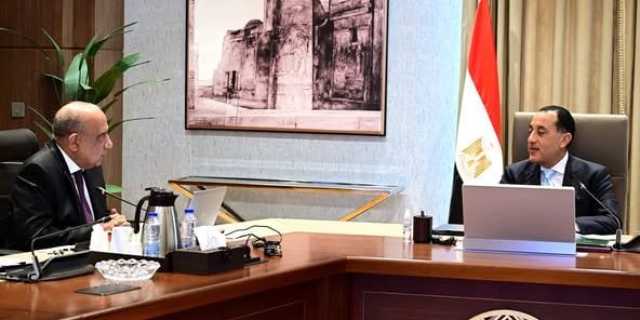 رئيس الوزراء يتابع عددًا من ملفات عمل وزارة الكهرباء والطاقة المتجددة