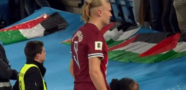 هالاند يغادر معسكر النرويج ويعود إلى مانشستر سيتي