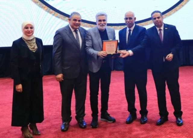 طارق دسوقي في جامعة كفر الشيخ: حب الوطن مسؤولية وشرف.. والجيش المصري صمام الأمان
