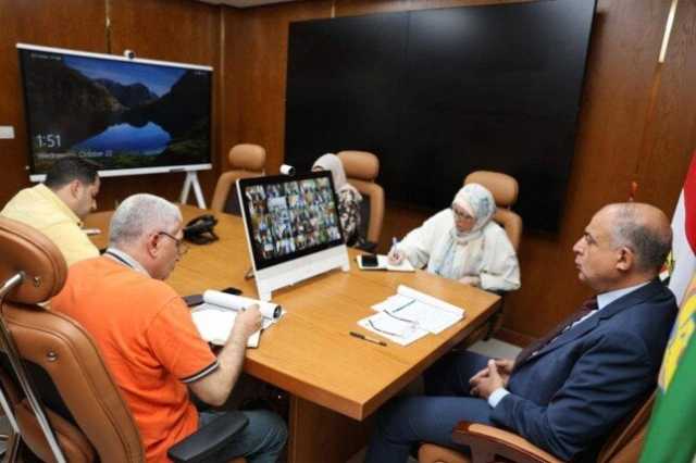 «تنسيق للانتخابات وضبط للأسعار».. محافظ المنيا يستعرض أبرز مخرجات اجتماع مجلس المحافظين التاسع