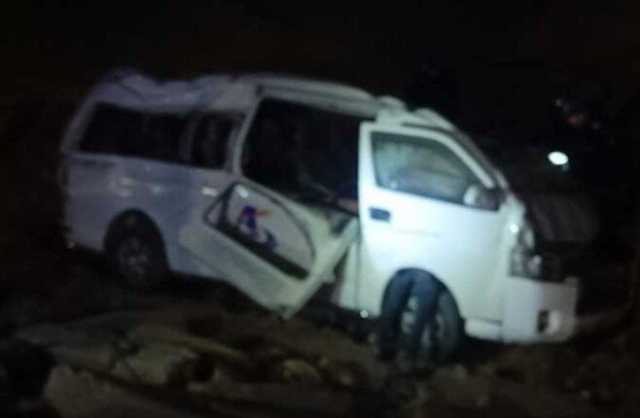 ​بسبب اختلال عجلة القيادة.. 13 مصابًا بينهم حالة خطرة في انقلاب ميكروباص بالمنيا