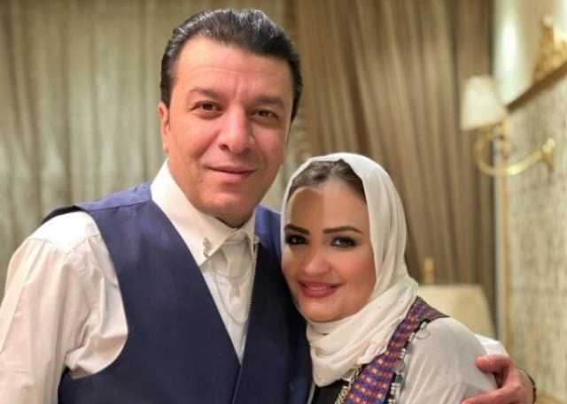 «تاج راسي وزينة حياتي».. مصطفى كامل يحتفل بعيد ميلاد زوجته