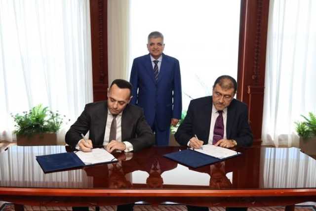 باستثمارات 2 مليار دولار في المرحلة الأولى.. قناة السويس توقع عقد شراكة مع أنكوراج