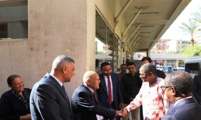 وزير الخارجية ومحافظ أسوان يتفقدان مركز الدكتور مجدى يعقوب لجراحات وأبحاث القلب