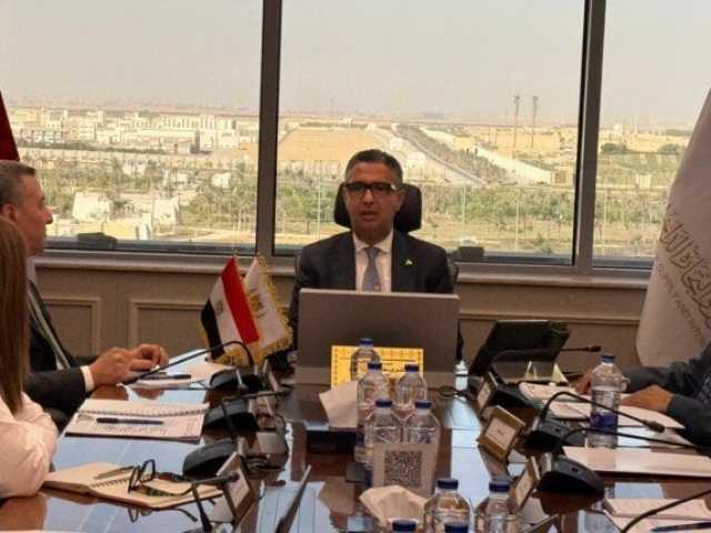 وزير التموين: استقرار الأوضاع بالأسواق وتوافر السلع الأساسية بكميات كافية