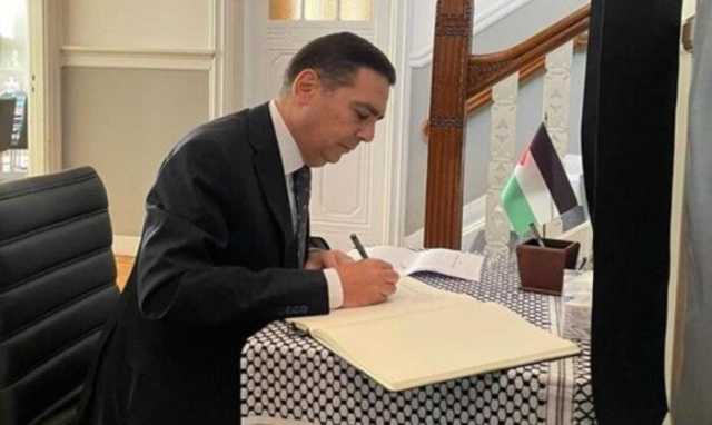 سفير مصر في لاهاي يشهد تدشين خط طيران جديد بين القاهرة وأمستردام