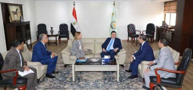 فاروق يبحث مع «اليونسكو» سبل حماية التراث الزراعي والمعارف البيئية بالواحات