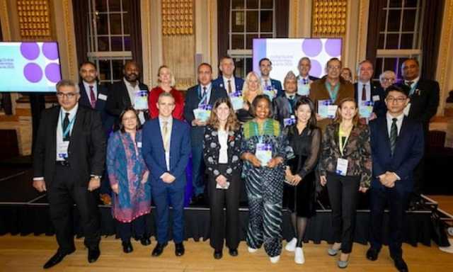 وزير التعليم العالي يهنئ جامعة حلوان لفوزها بجائزة الشراكات الدولية 2025