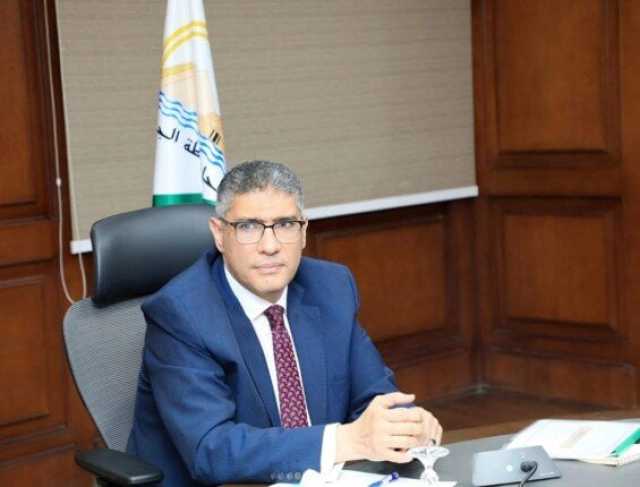 ضبط 40 مخالفة لسيارات أجرة لتقسيم خطوط السير وتحصيل أجرة زائدة بالجيزة