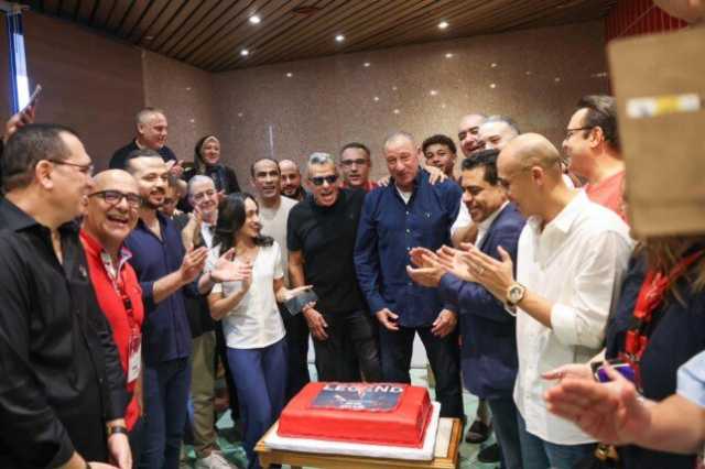 قائمة الكابتن محمود الخطيب تحتفل بعيد ميلاده في انتخابات الأهلي «صور»