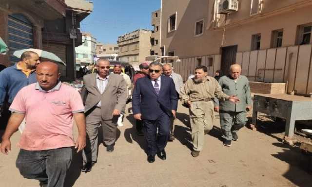 في زيارة مفاجئة.. محافظ الدقهلية يتفقد عددًا من المشروعات الخدمية والتنموية بالسنبلاوين