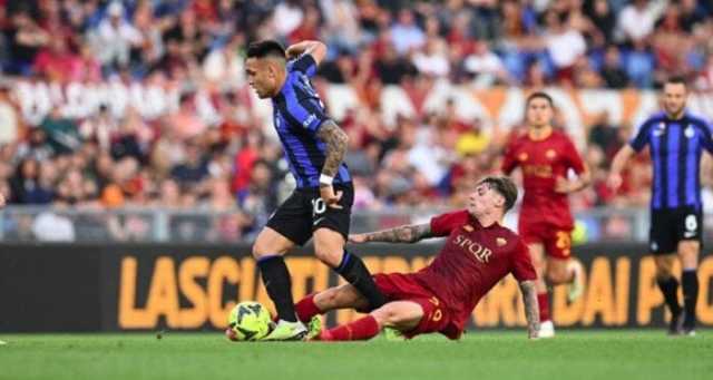 من يقتنص الصدارة؟.. إنتر ميلان ضيفًا ثقيلًا على روما في قمة الدوري الإيطالي