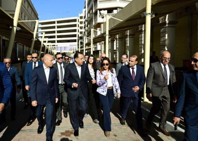 خلال افتتاحه مشروع تطوير سوق العتبة.. مدبولي: الرئيس السيسي وجه بإعادة إحياء المناطق التاريخية