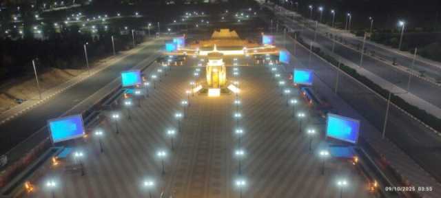 جامعة قنا تخصص الشاشات الكبرى بساحتها لنقل فعاليات افتتاح المتحف المصري الكبير