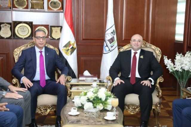 محافظ بني سويف يستقبل المشاركين وضيوف مهرجان النباتات الطبية والعطرية