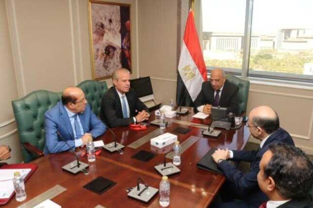 وزير الكهرباء يعلن خطوات تنفيذية لإنشاء مجمع متكامل للخامات الأرضية النادرة