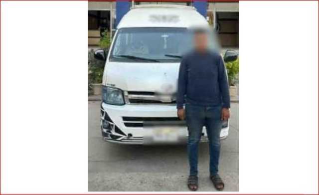 دهس عاملا وفر هاربا.. الداخلية تضبط سائق ميكروباص في القاهرة