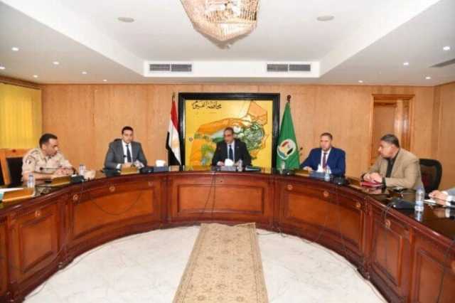 محافظ الفيوم يتابع استعدادات الأجهزة التنفيذية لانتخابات مجلس النواب 2025