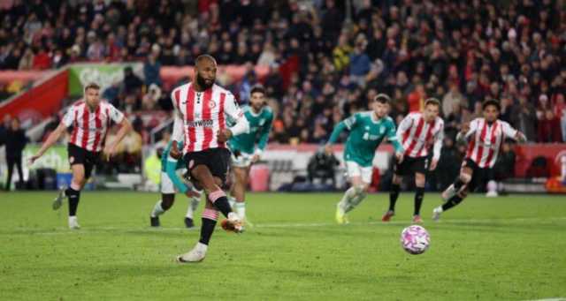 محمد صلاح يعود للتسجيل في سقوط ليفربول أمام برينتفورد بالبريميرليج «فيديو»